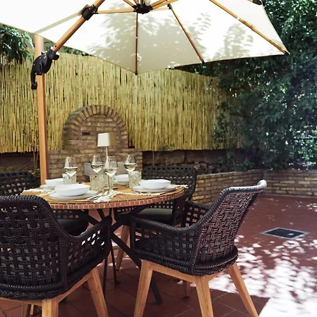 Domus Duca Claudius I Classy Vatican With Private Garden דירה רומא